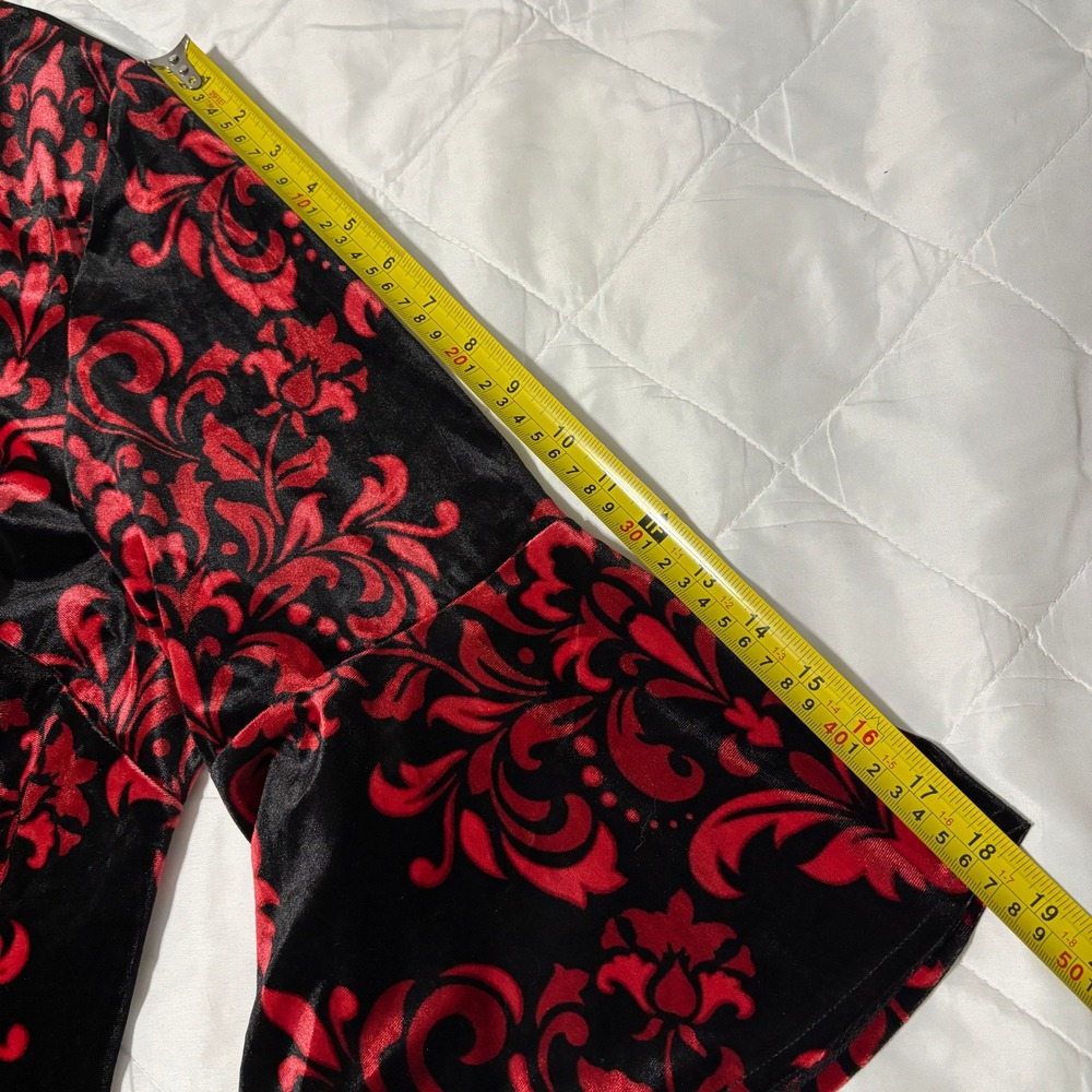 Studio One 22W Velvet Burnout Dress Red Black Whimsigoth Damask Bell‎ Sleeve - Picture 14 of 15